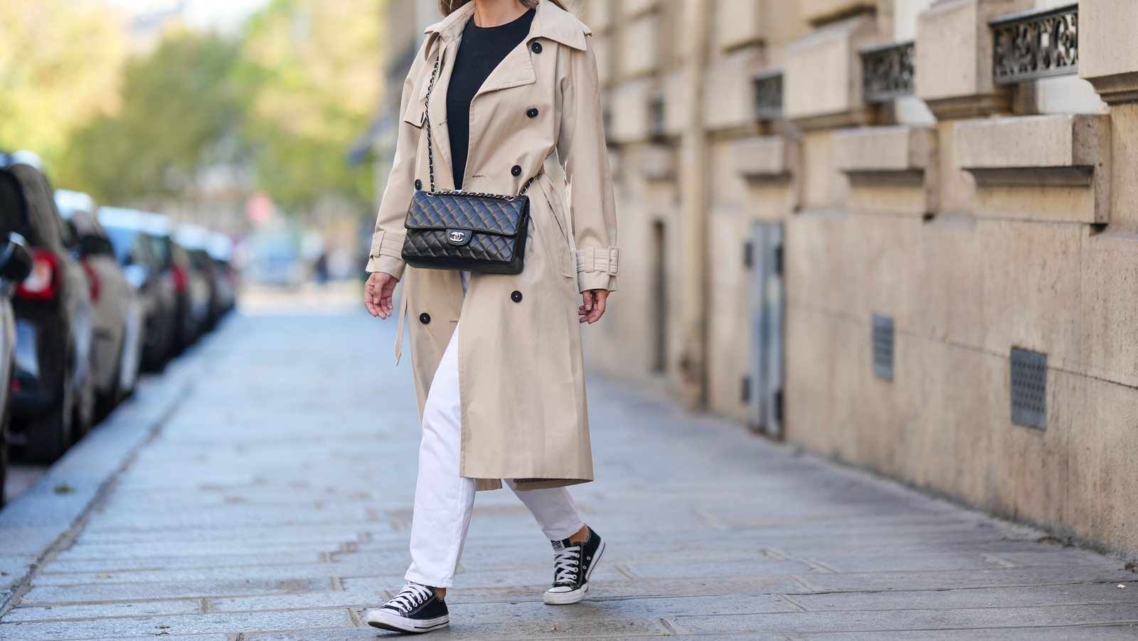 Louis Vuitton Neverfull Bag street style outfit - FROM LUXE WITH LOVE