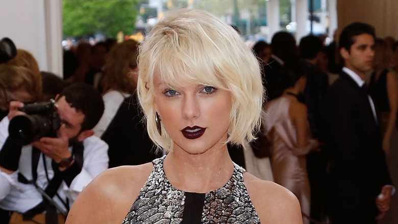 Taylor Swift at the 2016 Met Gala