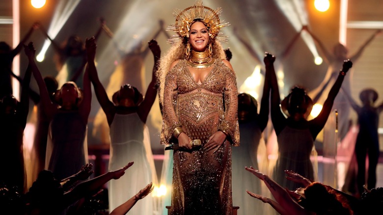 Beyoncé performing at the Grammys in 2017