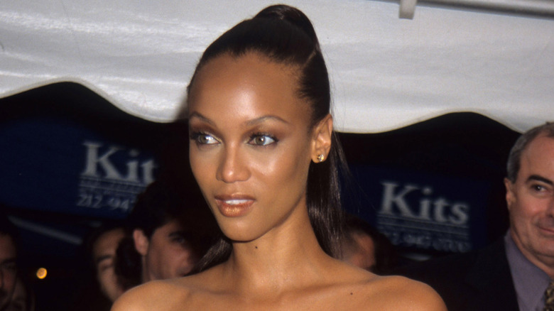 Tyra Banks posing