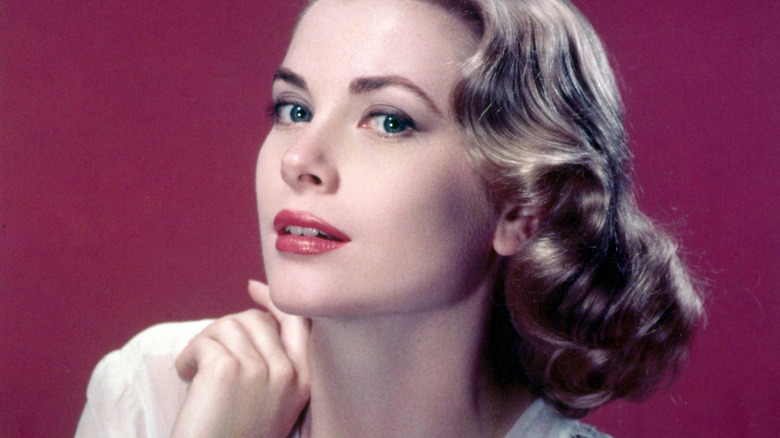 Grace Kelly wearing mascara