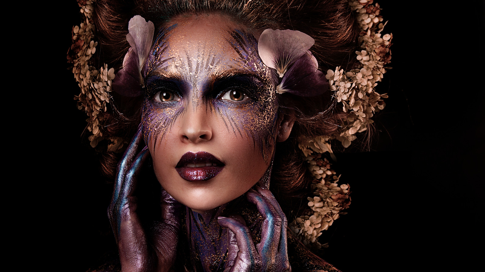 15 Easy Halloween-Inspired Makeup Looks For 2022