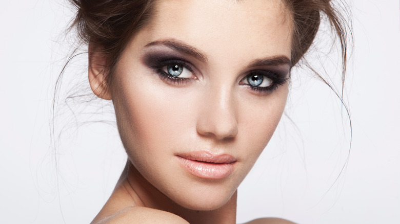 Beautiful Makeup Ideas That Are Absolutely Worth Copying : pink and black &  white eyeliner