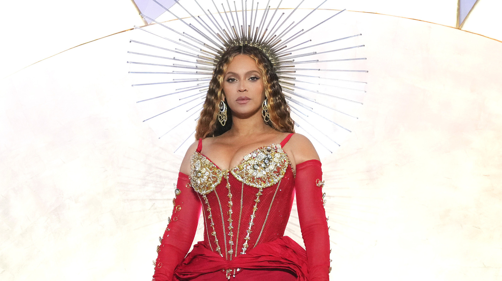 5 Fashion Designer Tips For Preparing Your Renaissance Tour 'Fit (Only The Best For Beyonc) 5 Fashion Designer Tips For Preparing Your Renaissance Tour 'Fit (Only The Best For Beyonc)