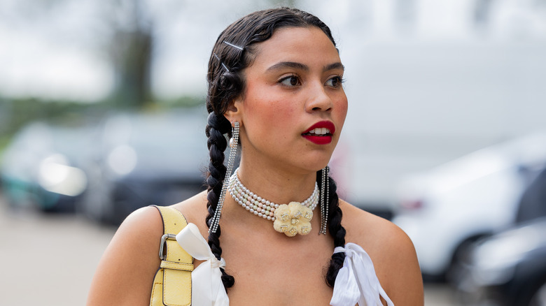 Fall 2023 Jewelry Trend Forecast: Chrome, Charms, and Pearls Galore