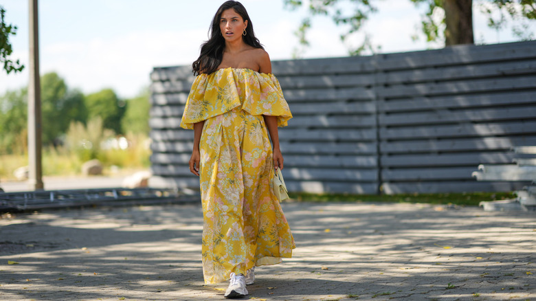 woman wearing a yellow dress