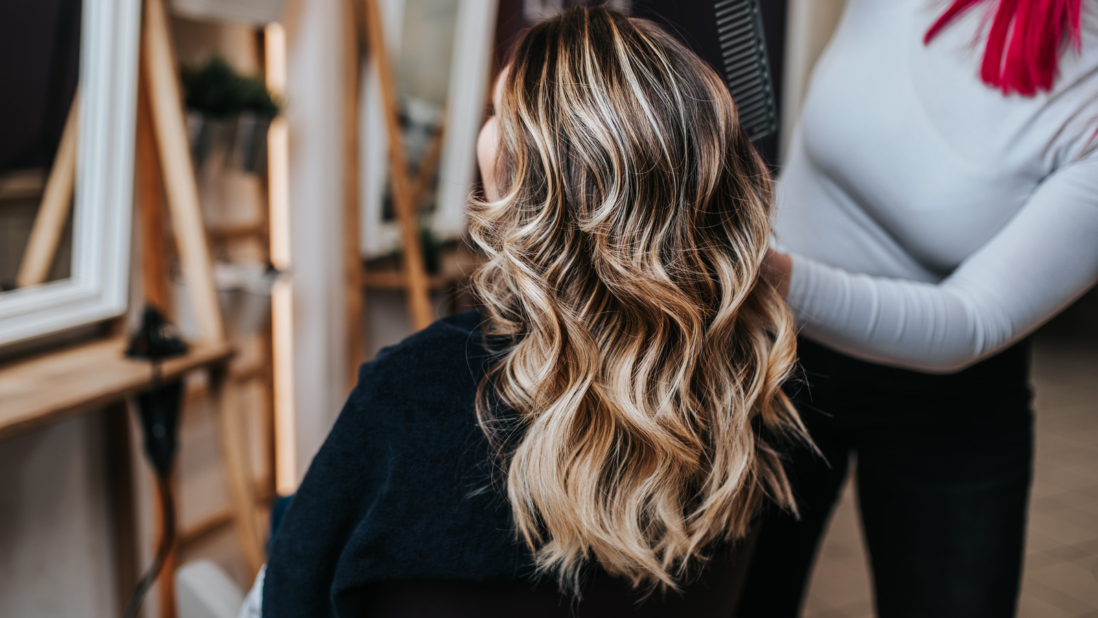 5 Ways To Get Rid Of Hair Highlights You're Over