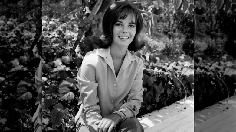 A black-and-white photo of Natalie Wood.