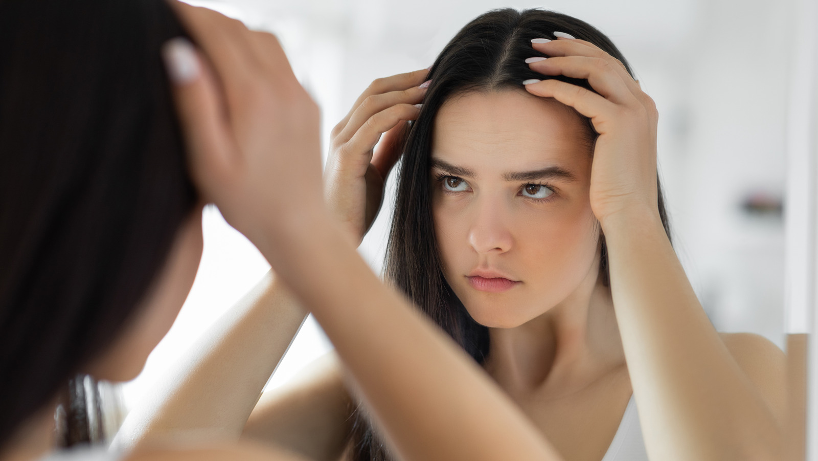 7 Causes Of Dandruff To Know So You Can Stop The Flakes At The Source