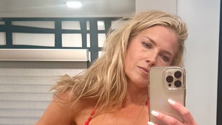 Ali Larter poses for a bikini selfie
