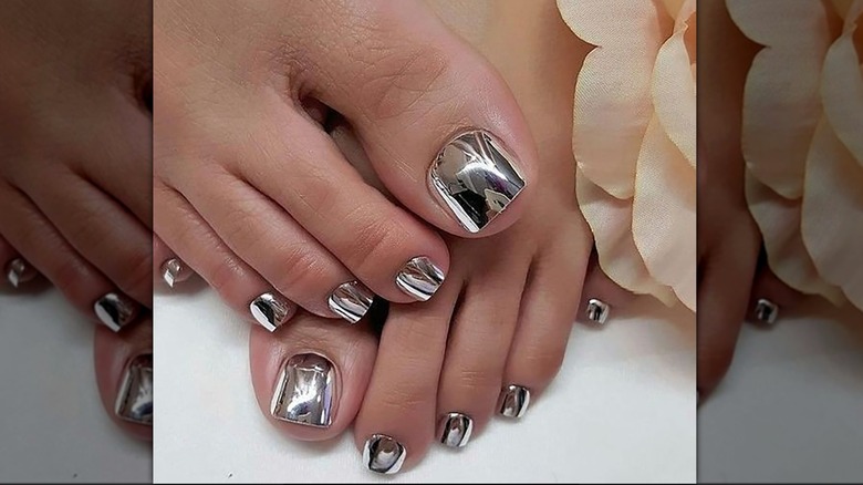Chrome silver pedicure