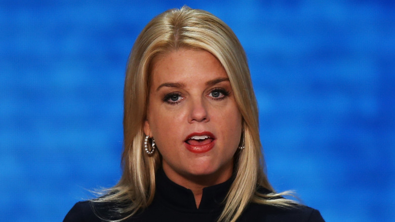 Pam Bondi with rounder features which is more obvious in pics before alleged plastic surgery