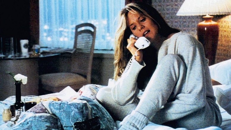 Annie Reed in a matching heather gray sweat set in 'Sleepless in Seattle.'