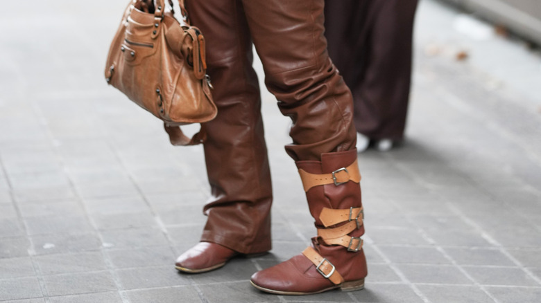 Woman wearing pirate boots