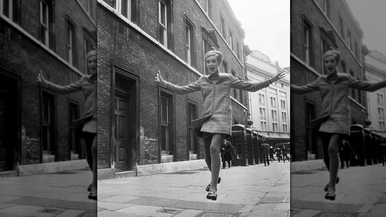 Twiggy during a fashion shoot, Bow Street, London, March 7th 1967