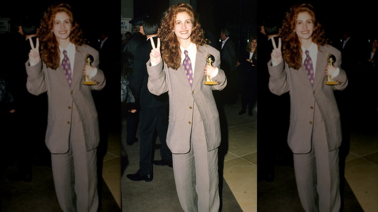 Julia Roberts at the Golden Globe Awards in 1990