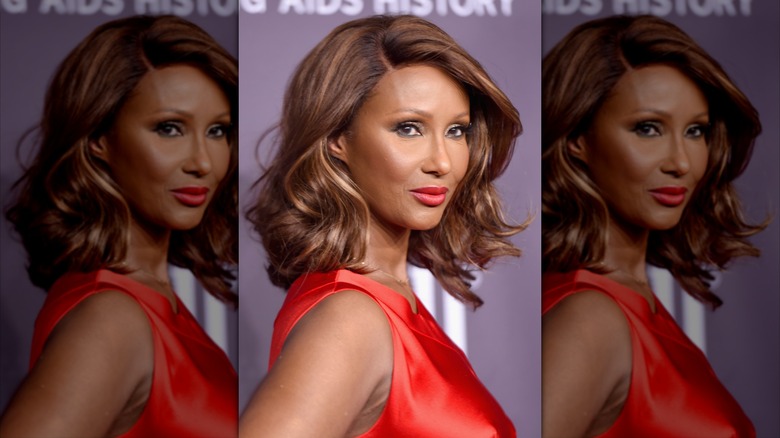 Iman attends the 19th Annual amfAR New York Gala at Cipriani Wall Street on February 8, 2017 in New York City
