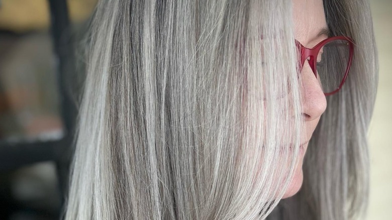 Older woman with herringbone highlights