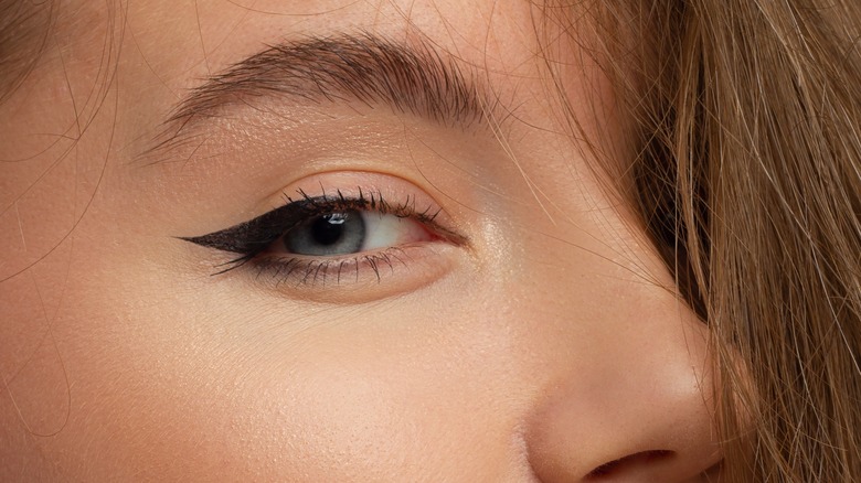 Winged eyeliner