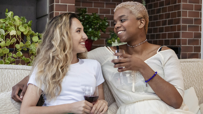 couple drinking wine