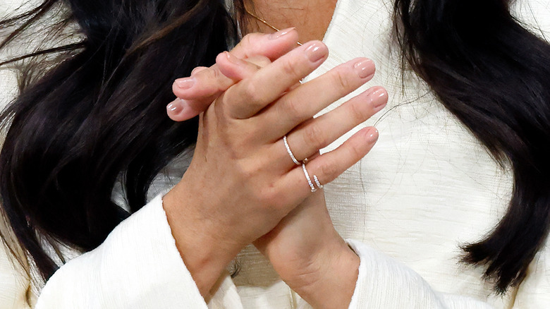 Meghan Markle wearing rings