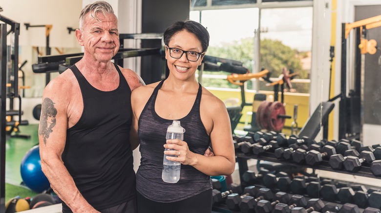 couple with age gap at gym