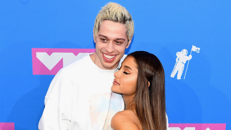 ariana grande and pete davidson