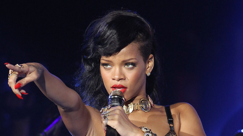 Rihanna on stage with an undercut