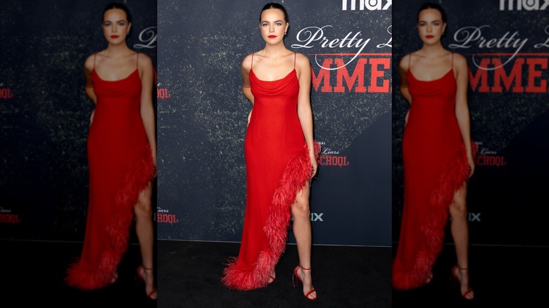 Bailee Madison on the red carpet