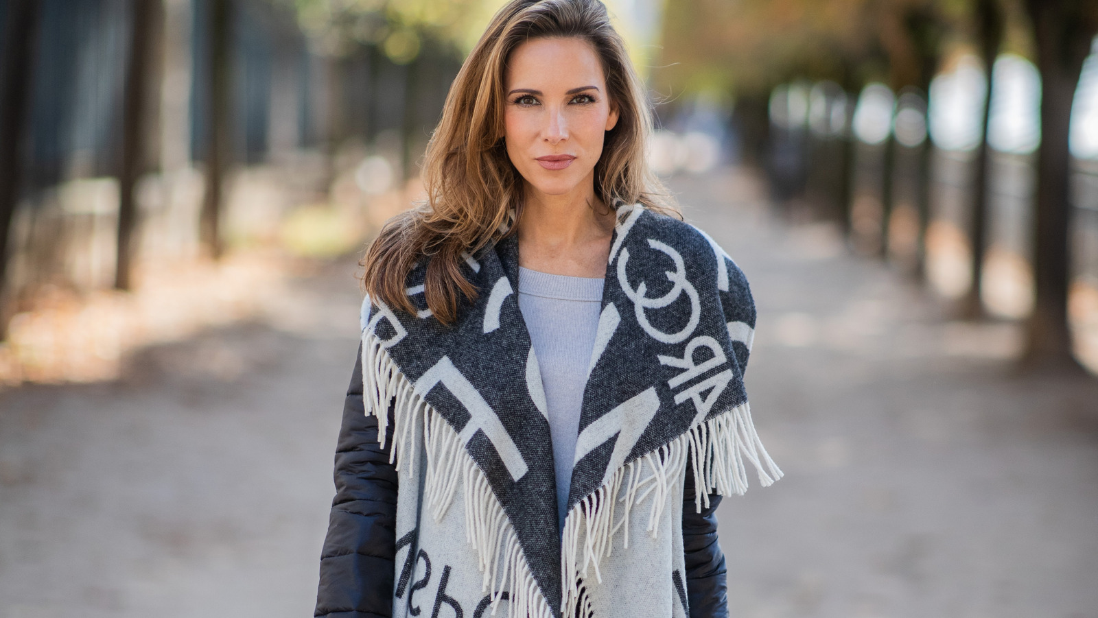 Blanket Coats Are Going To Be Winter's Coziest Trend