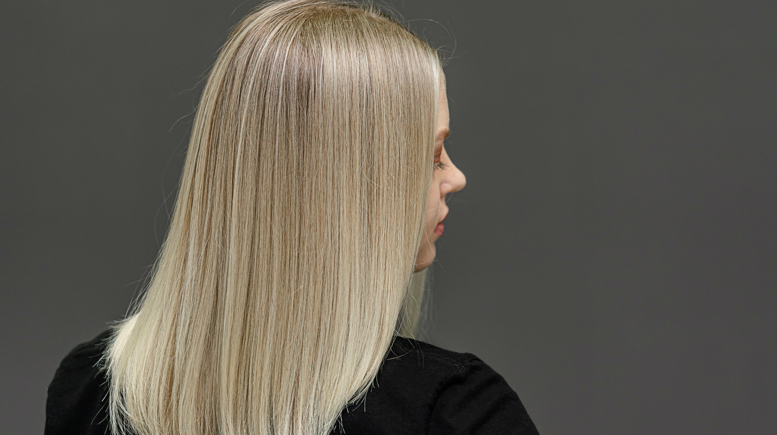 Can You Really Lighten Your Hair With Baking Soda?