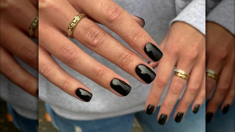 Glossy Black Nails