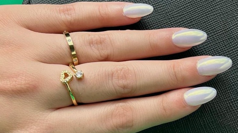 4. Pearl Chrome Nails: The Latest Trend in Nail Art - wide 8