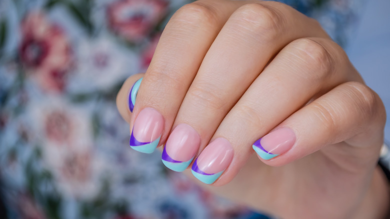 Yellow Neon French Manicure Long Nails Black Stripes Dots Close Stock Photo  by ©dina.shuba25.gmail.com 548253918