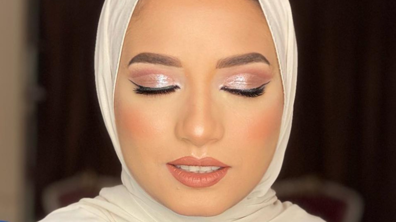 Coordinating Your Highlighter with Blush and Bronzer Gives You the Ultimate Glow-From-Within Look Coordinating Your Highlighter with Blush and Bronzer Gives You the Ultimate Glow-From-Within Look