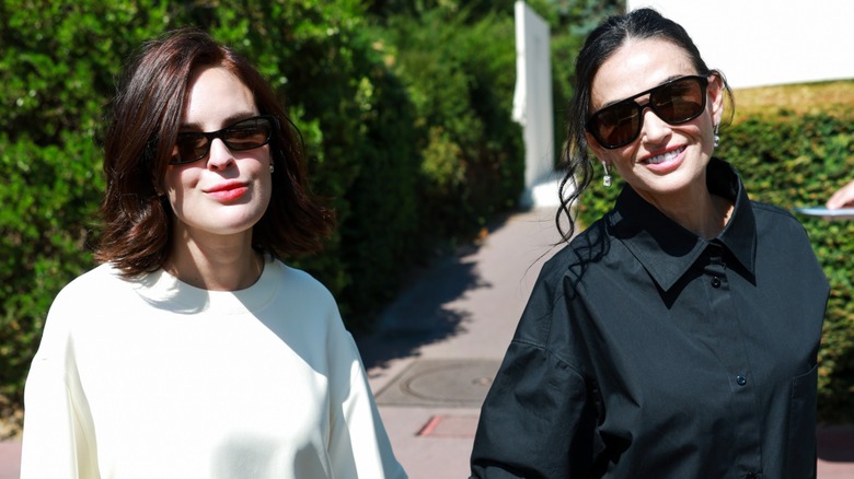 Tallulah Willis and Demi Moore arrive to the Balenciaga Haute Couture fall/winter show during Paris Fashion Week in July 2026