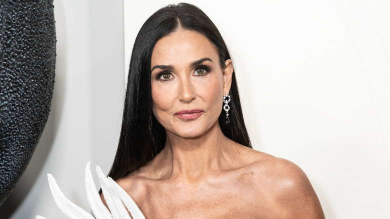 Demi Moore stuns in a courture gown on the red carpet