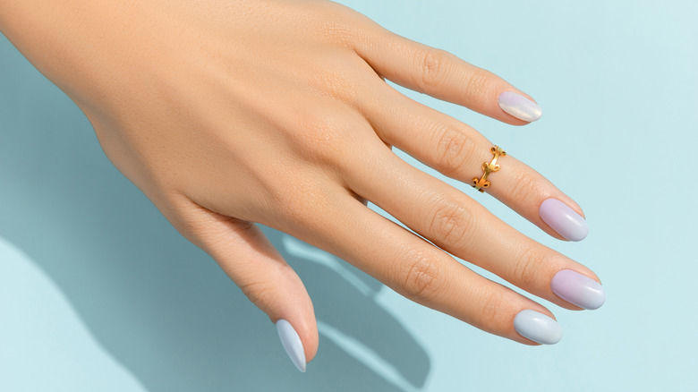 pastel manicure