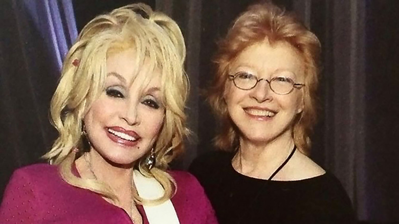 Dolly Parton and Judy Ogle smiling
