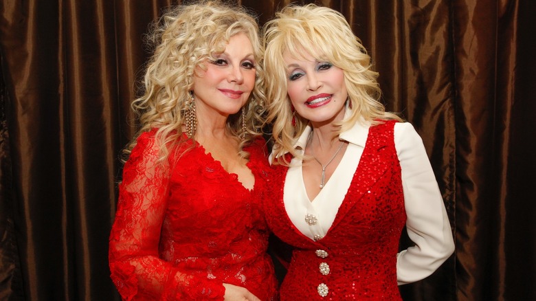 Stella and Dolly Parton attend the Red Tent Women's Conference in 2014.