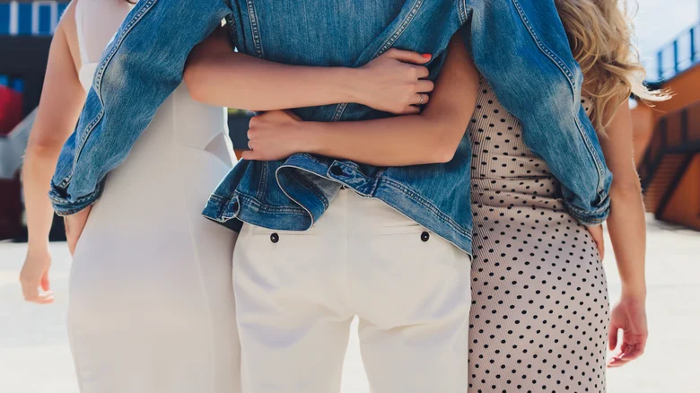 Ethical Non-Monogamy Vs. Polyamory: What's The Difference?