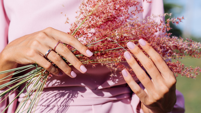 Pastel purple lilac short nails