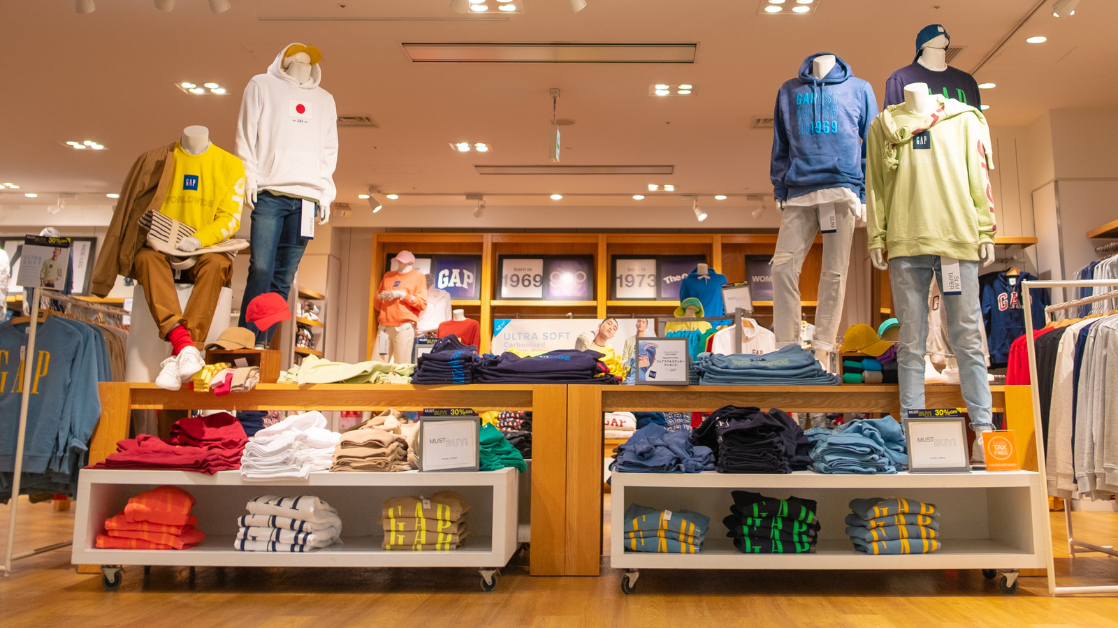 Gap Is Making An Unexpected Deal With Amazon To Bump Up Sales This ...