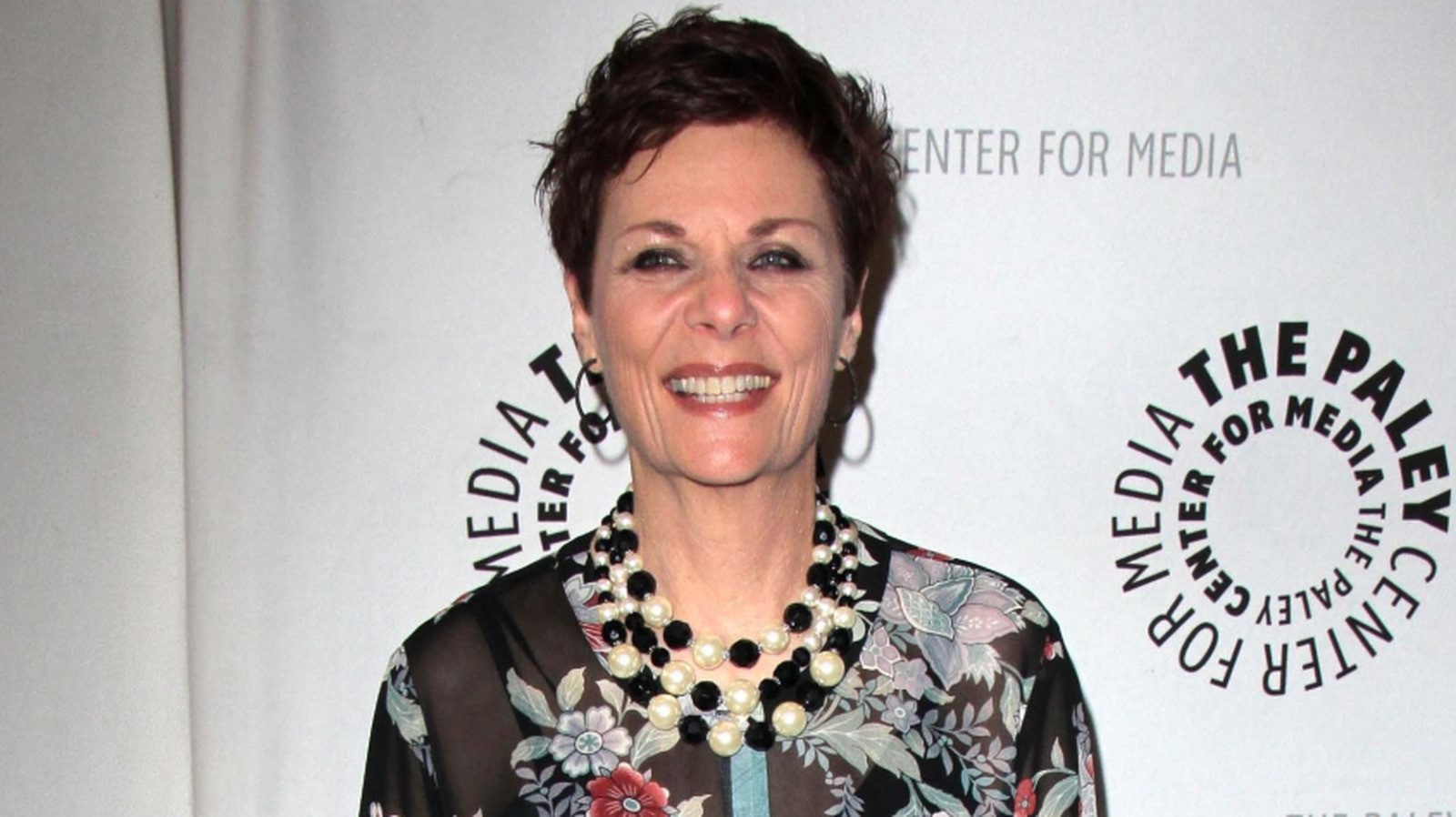 General Hospital's Jane Elliot Proves Transitioning To Gray Hair Doesn't Have To Be Boring