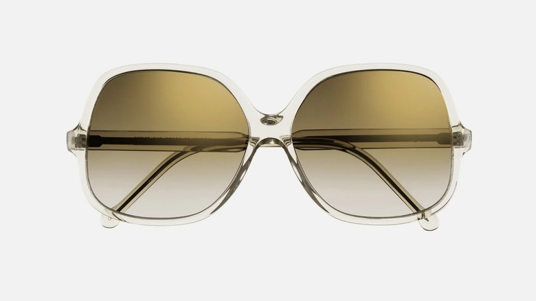 Oversized sunglasses with clear rim