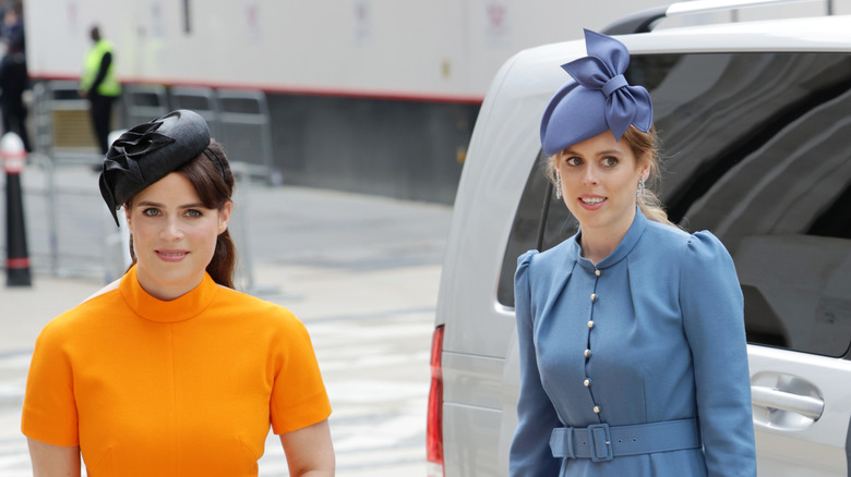 Princess Eugenie and Princess Beatrice wearing fascinators