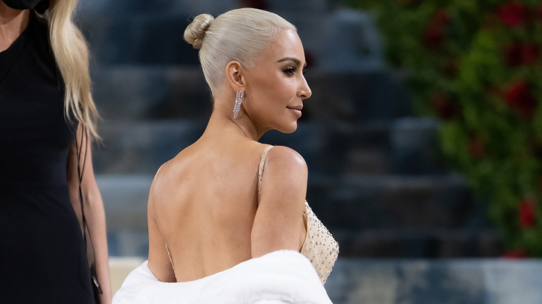 Kim Kardashian Met Gala blond