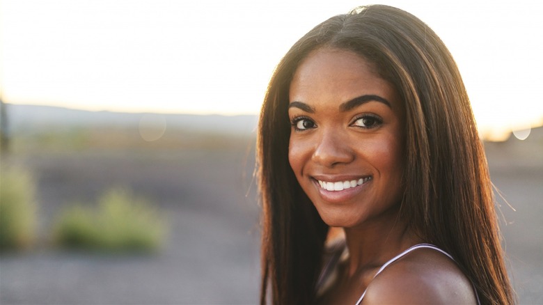 Woman with straight hair