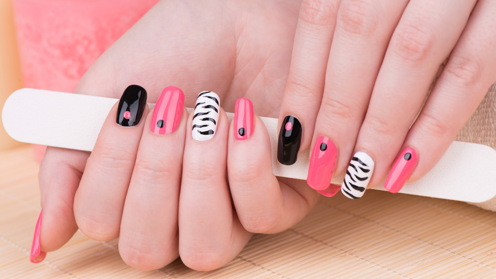 hands-down-the-7-nail-trends-that-are-outdated-in-2023