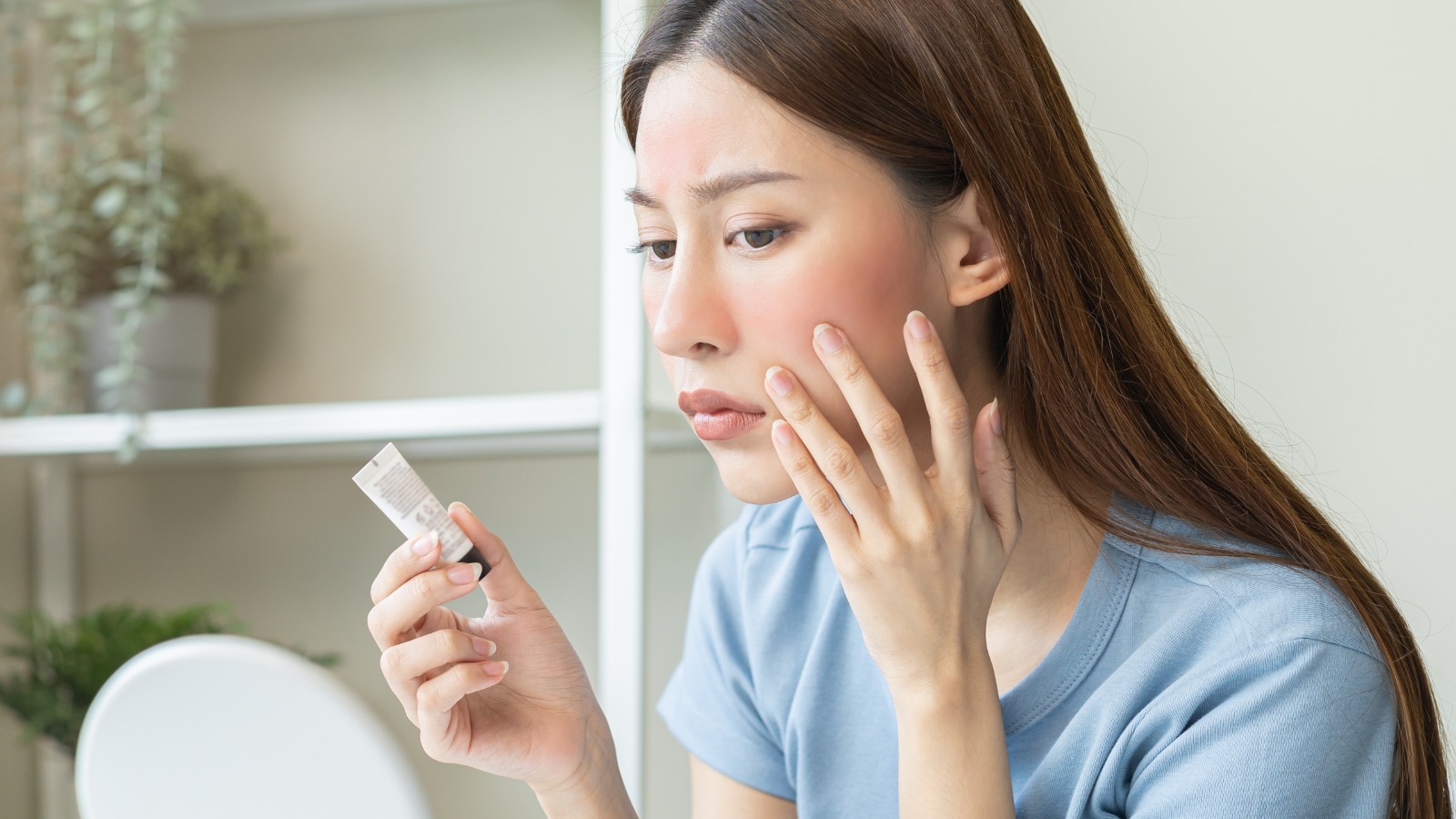 EczemaProne Skin Can Still Wear Makeup Here's How